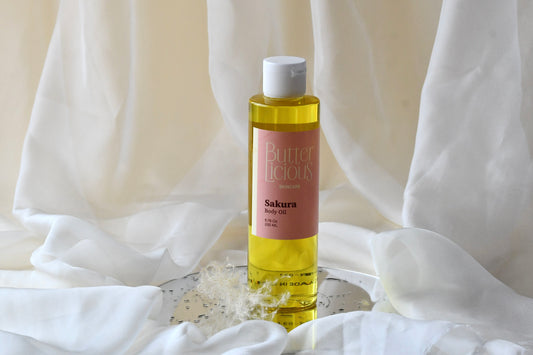 Sakura body oil